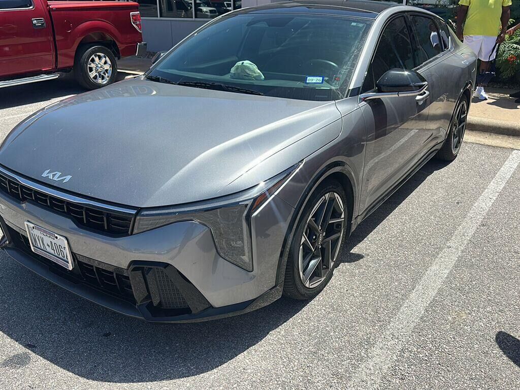 2025 KIA K4