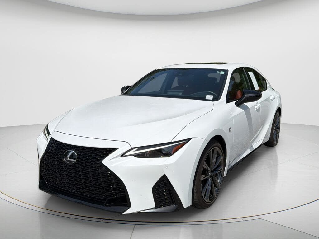 2025 LEXUS IS