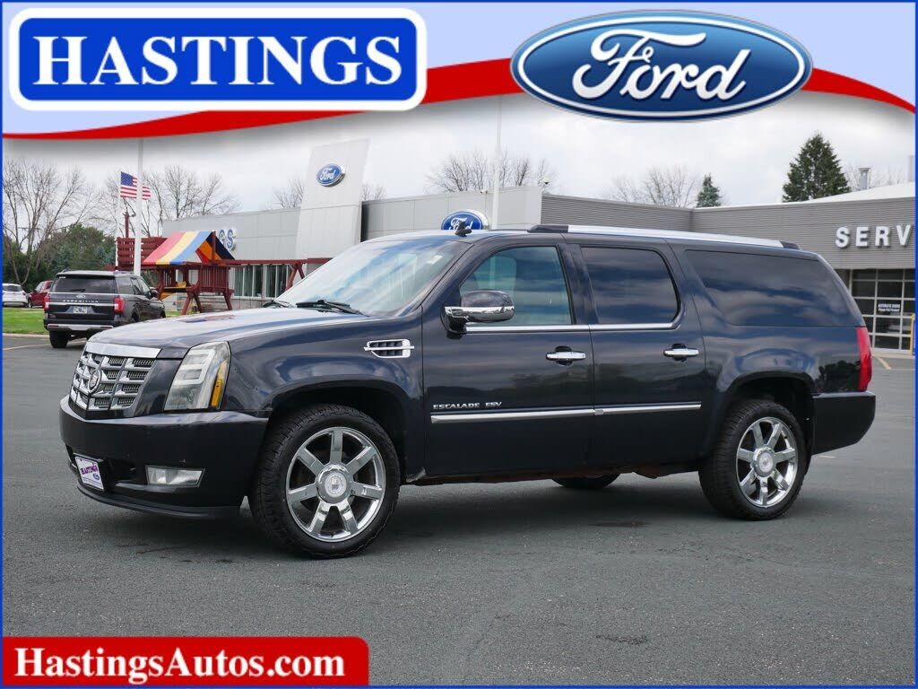 2010 CADILLAC Escalade