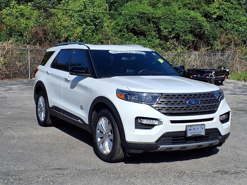 2023 FORD Explorer