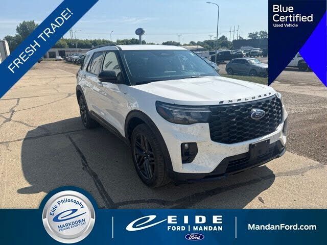 2025 FORD Explorer