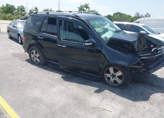 2005 MERCEDES-BENZ M-Class