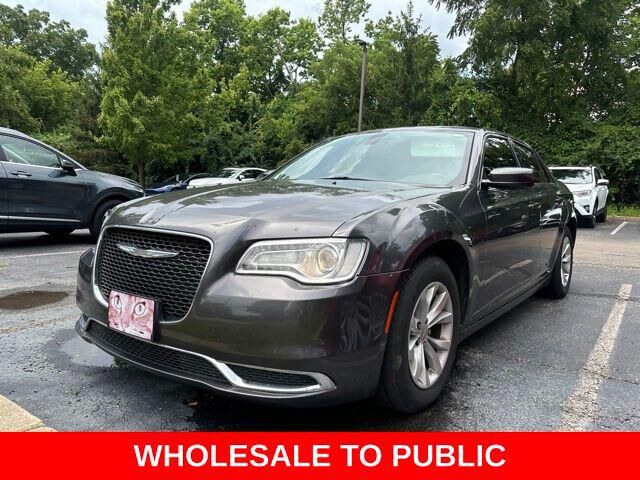 2015 CHRYSLER 300