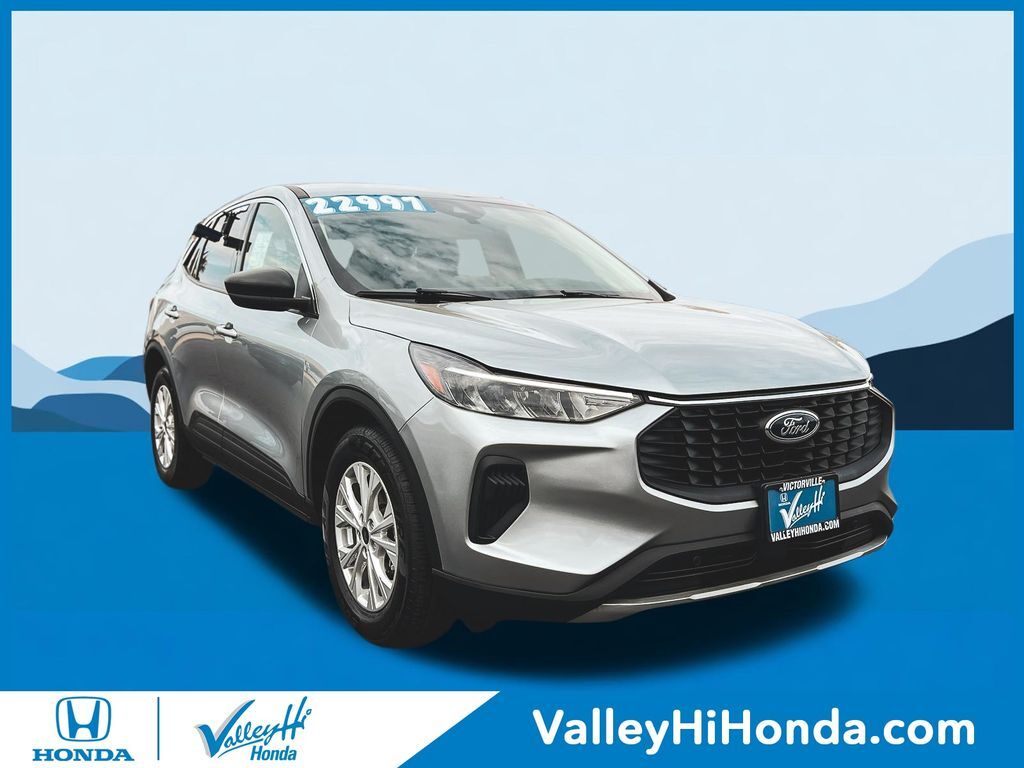 2024 FORD Escape