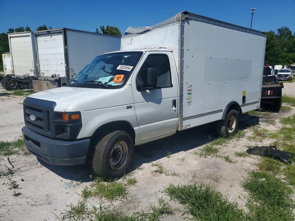 2014 FORD E-350