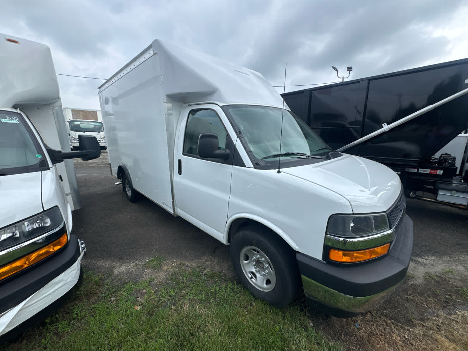 2026 CHEVROLET Express