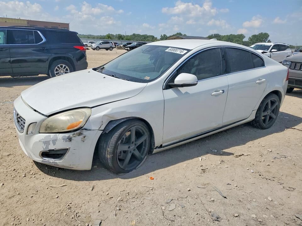 2011 VOLVO S60