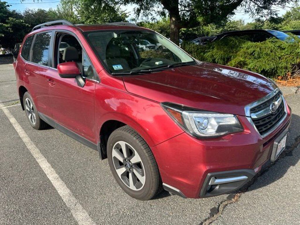 2018 SUBARU Forester
