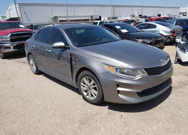 2017 KIA Optima