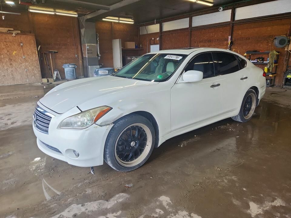 2012 INFINITI M37