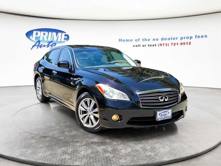 2013 INFINITI M37