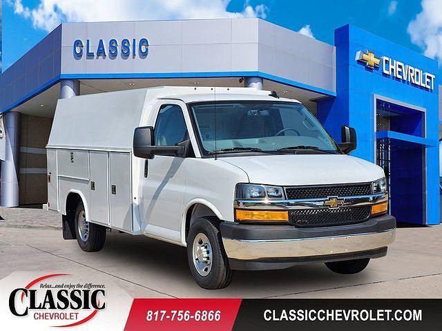 2025 CHEVROLET Express