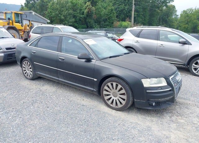 2005 AUDI A8
