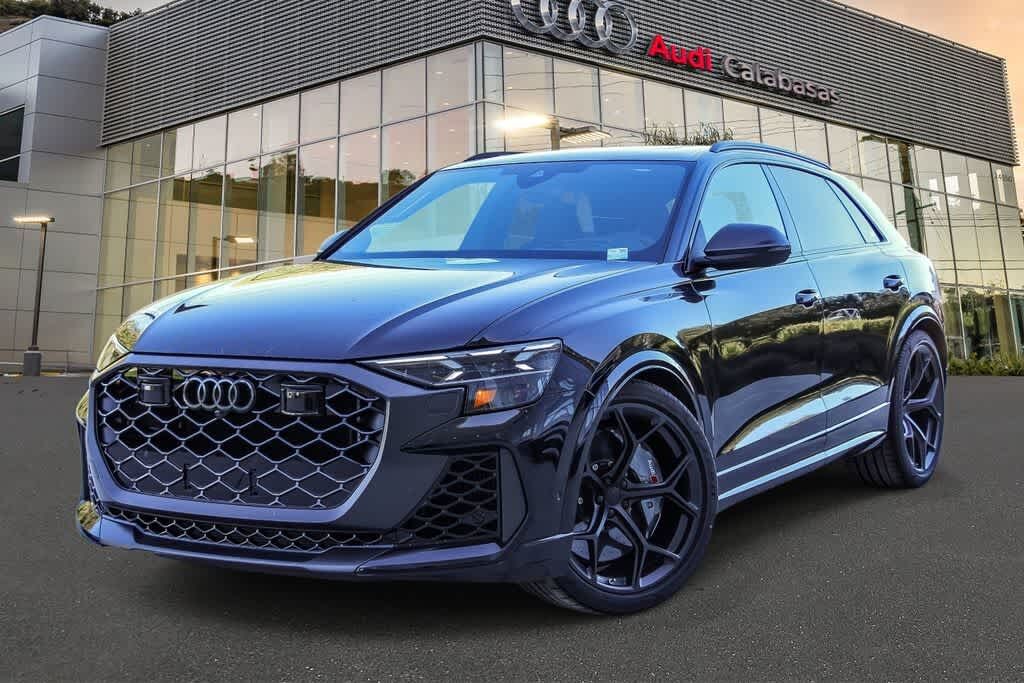 2026 AUDI RS Q8