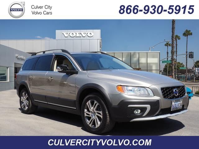 2015 VOLVO XC70
