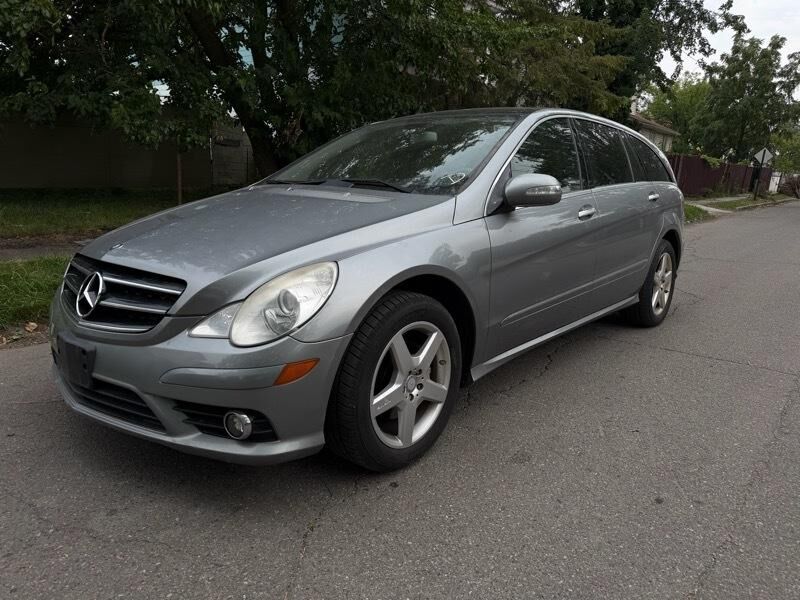 2010 MERCEDES-BENZ R-Class