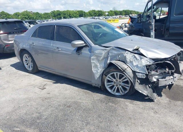 2017 CHRYSLER 300