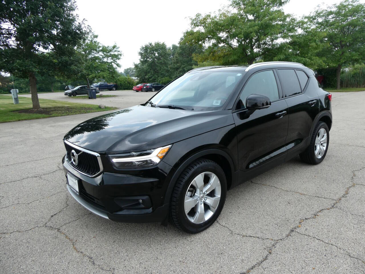 2019 VOLVO XC40