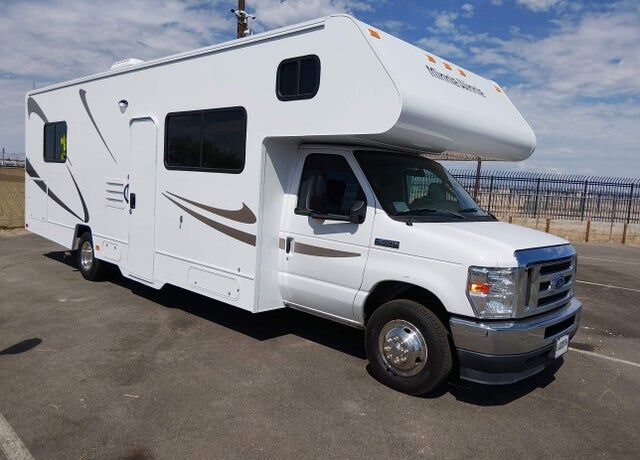 2021 FORD E-450