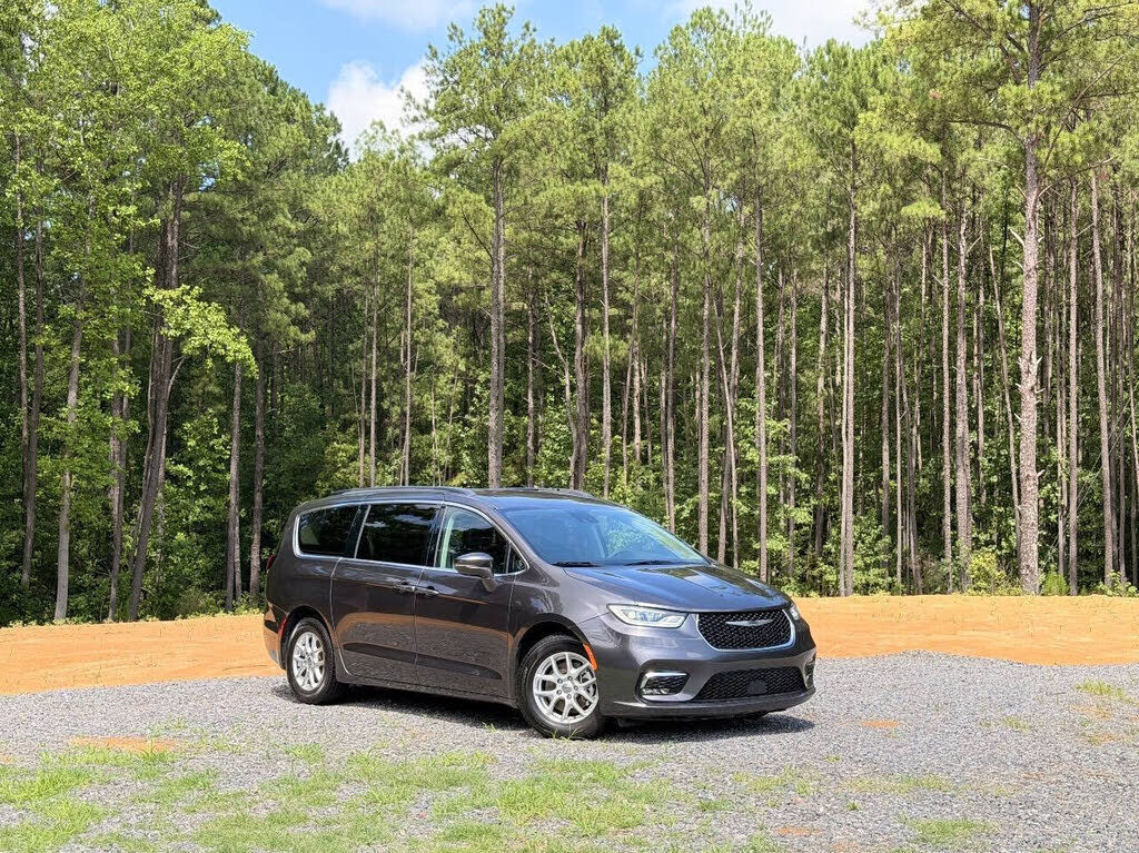 2022 CHRYSLER Pacifica