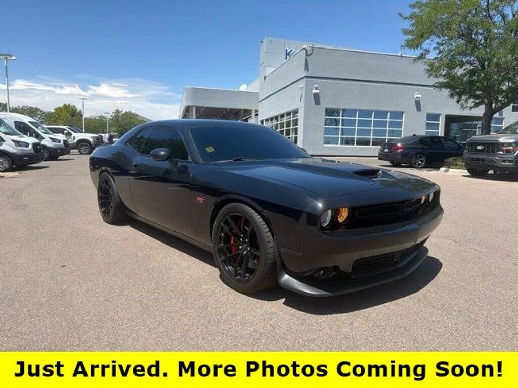 2015 DODGE Challenger