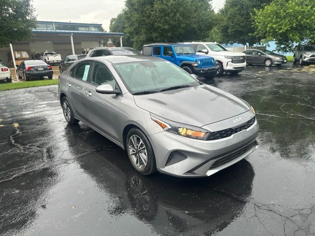 2024 KIA Forte