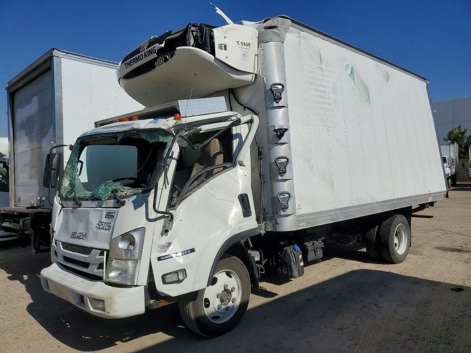 2020 ISUZU NRR