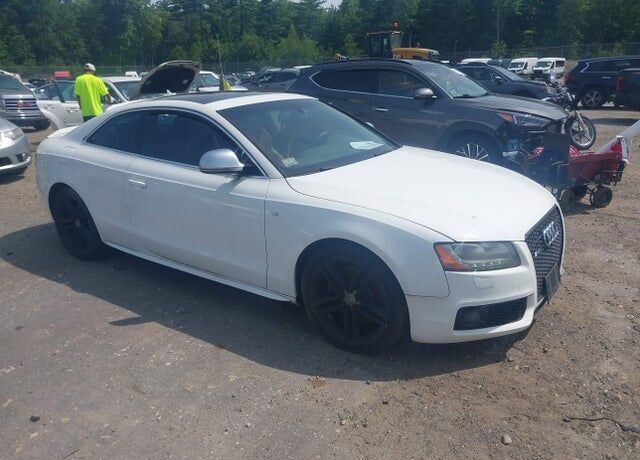 2009 AUDI S5