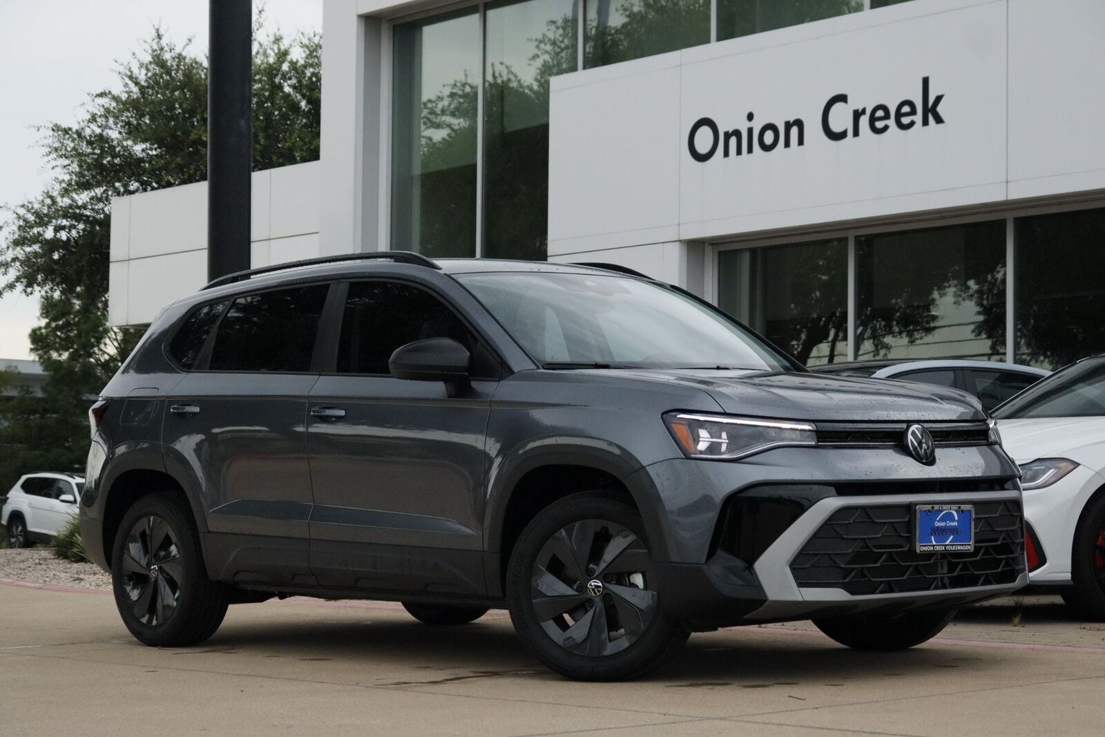 2026 VOLKSWAGEN Taos