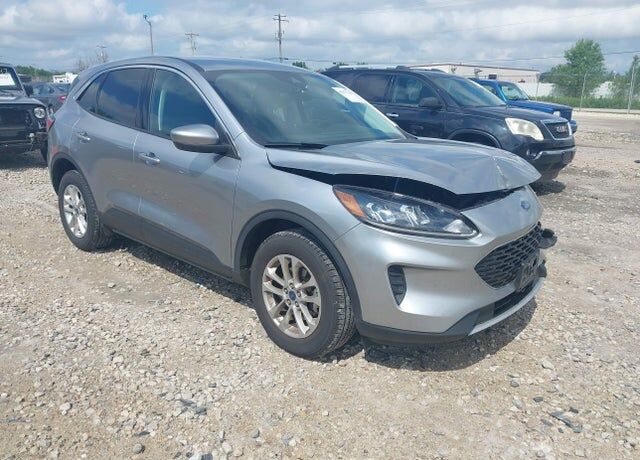 2021 FORD Escape