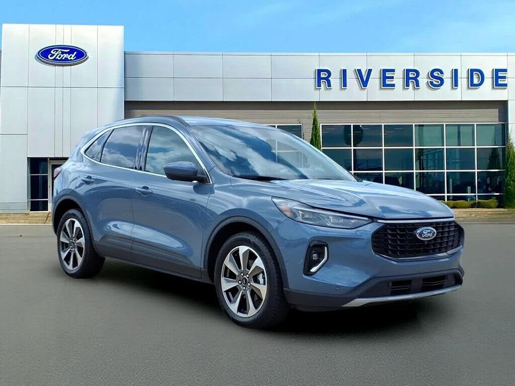2023 FORD Escape