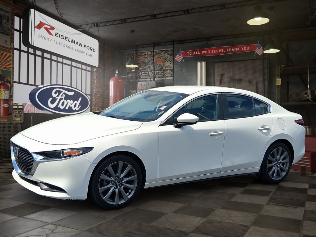 2021 MAZDA Mazda3