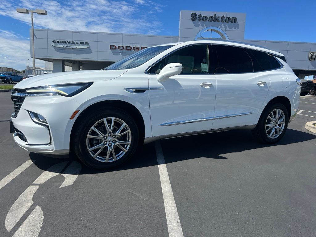2023 BUICK Enclave