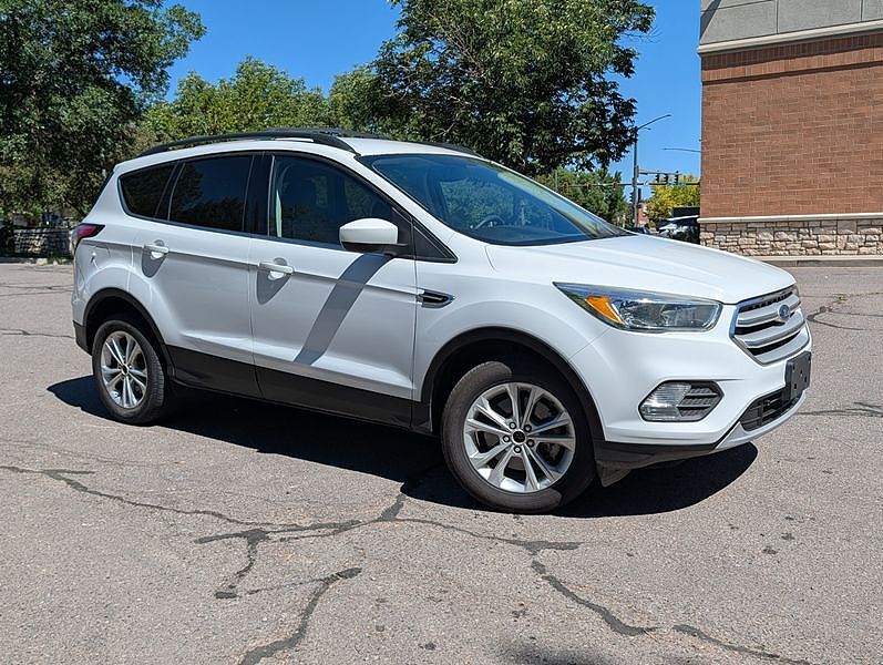 2018 FORD Escape
