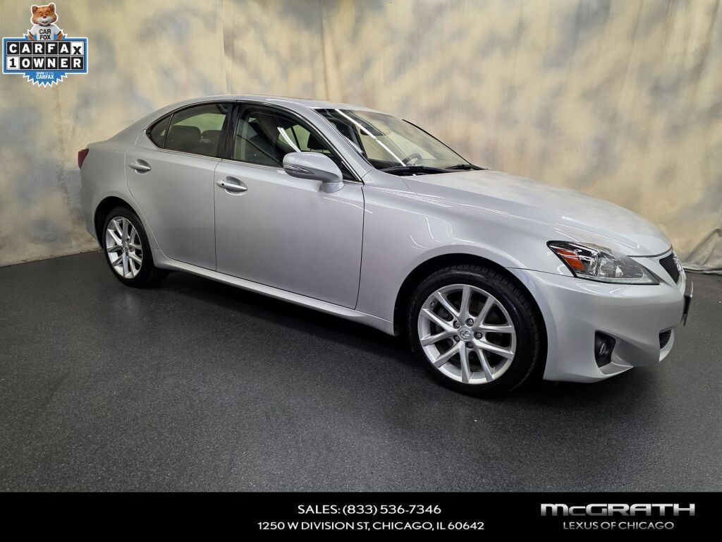 2013 LEXUS IS