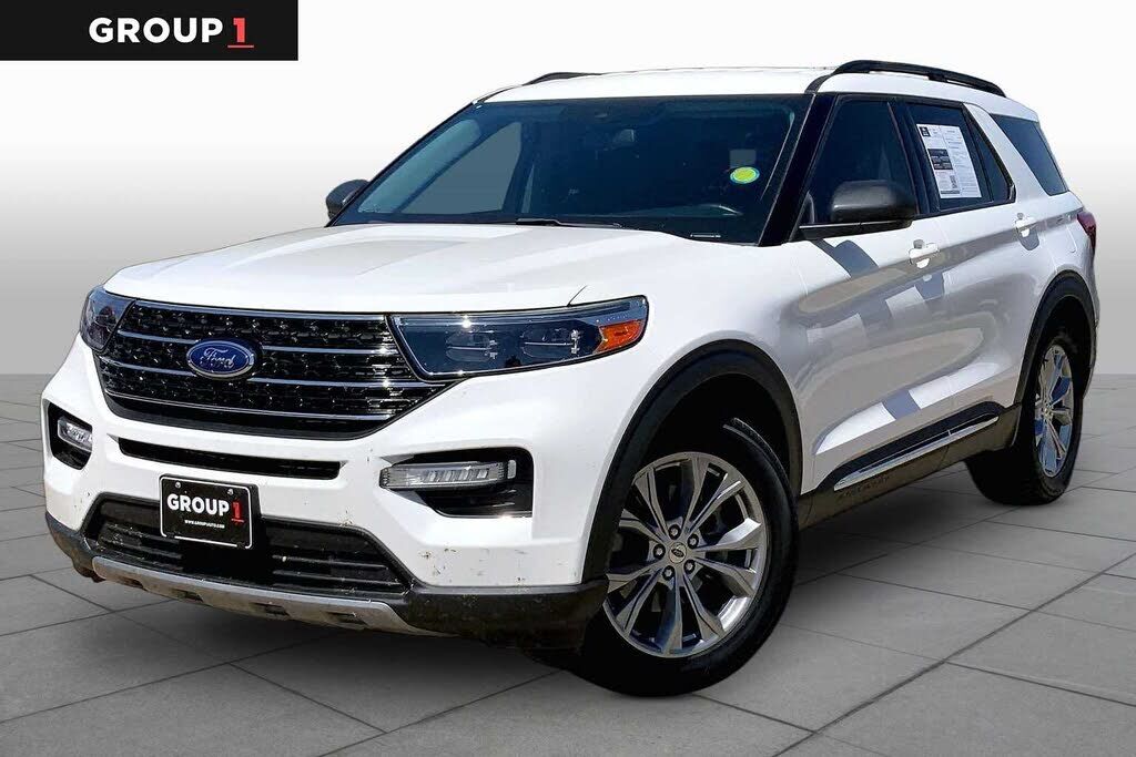 2021 FORD Explorer