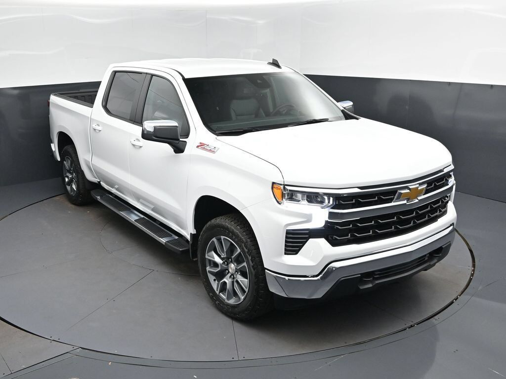 2026 CHEVROLET Silverado