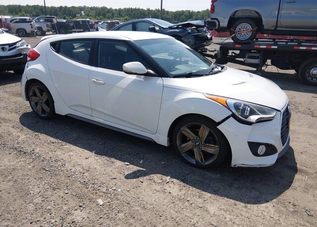 2015 HYUNDAI Veloster