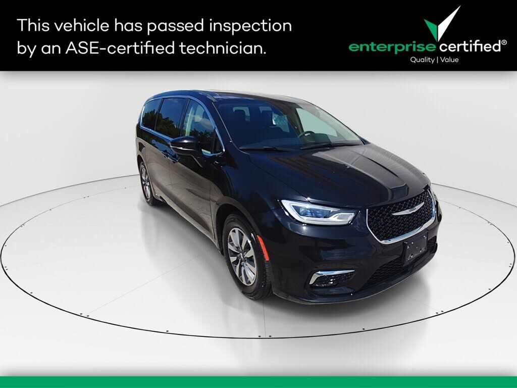 2023 CHRYSLER Pacifica