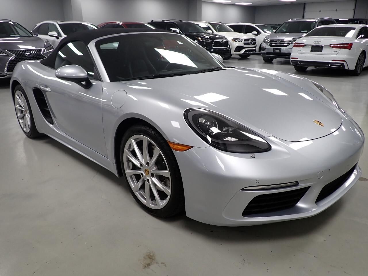 2017 PORSCHE Boxster