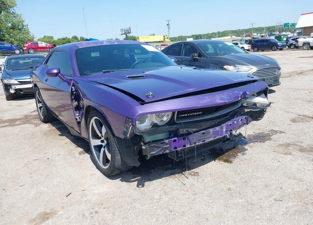 2013 DODGE Challenger
