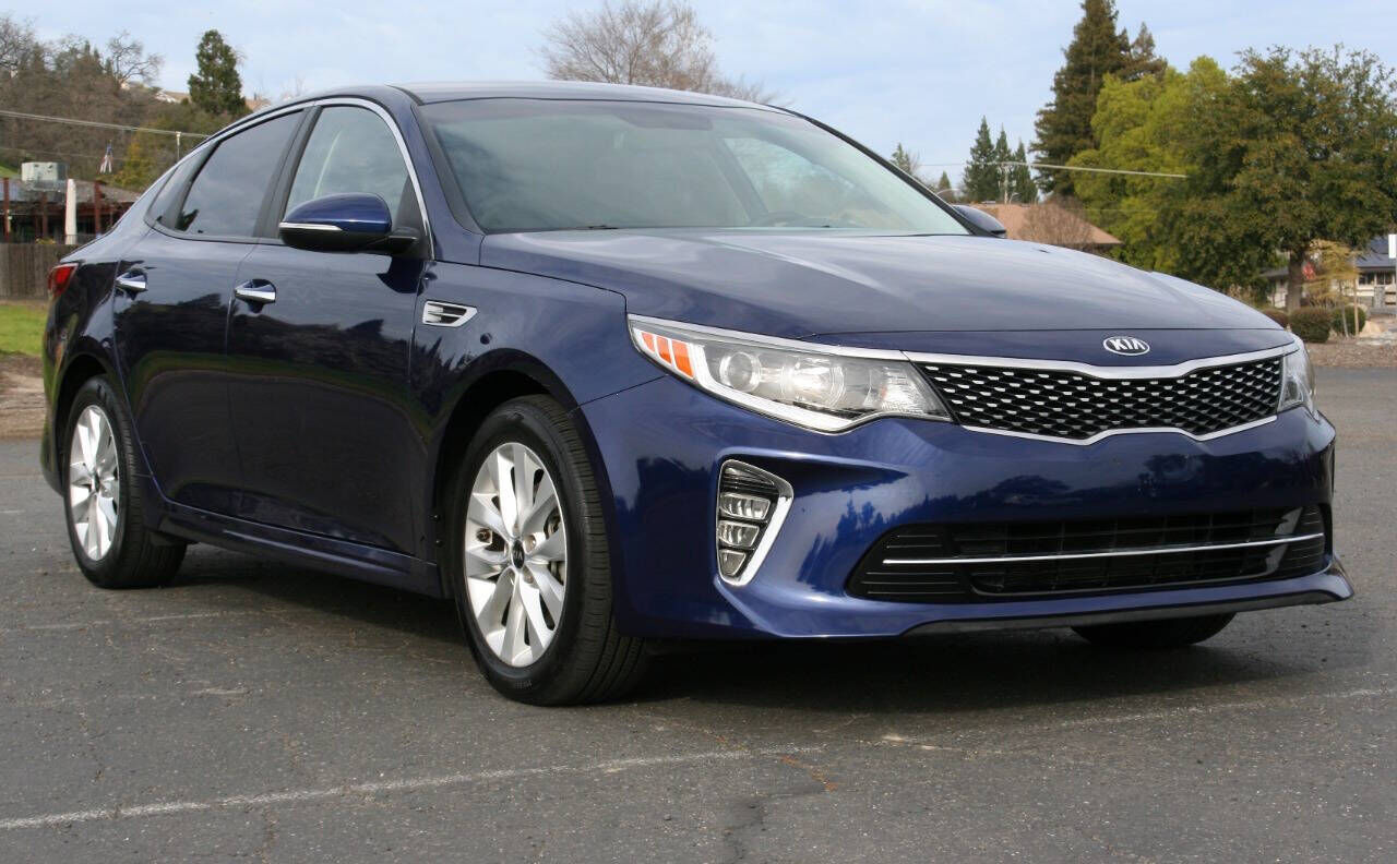 2018 KIA Optima