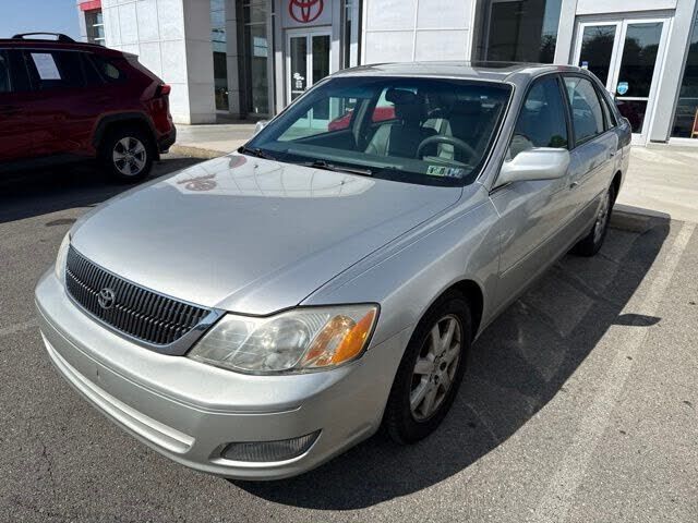 2001 TOYOTA Avalon