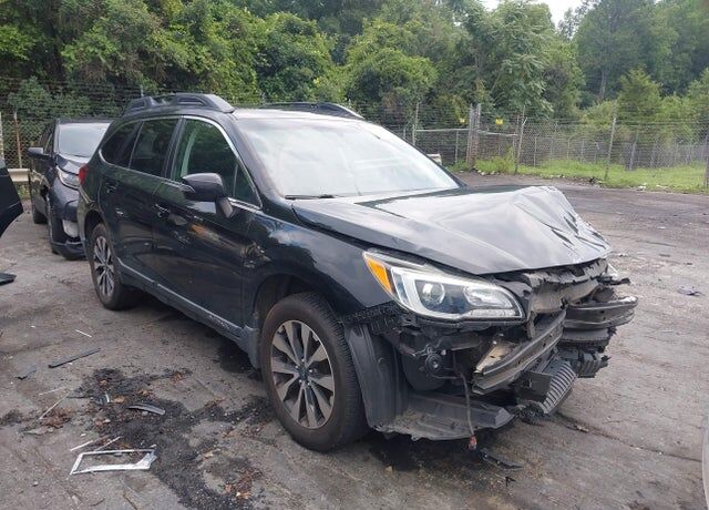 2015 SUBARU Outback