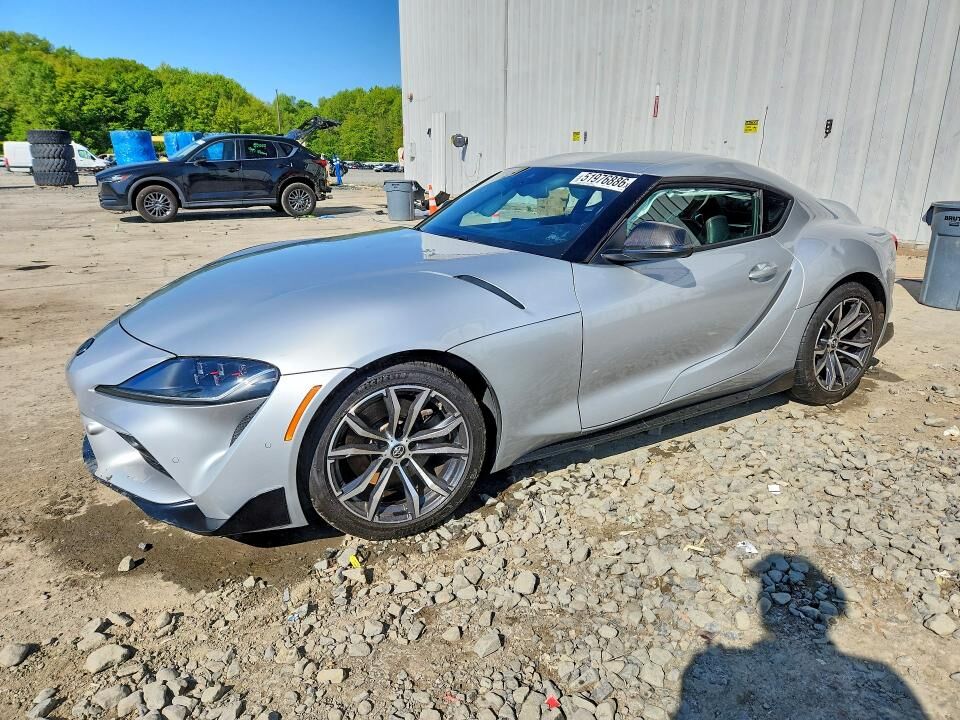 2022 TOYOTA Supra