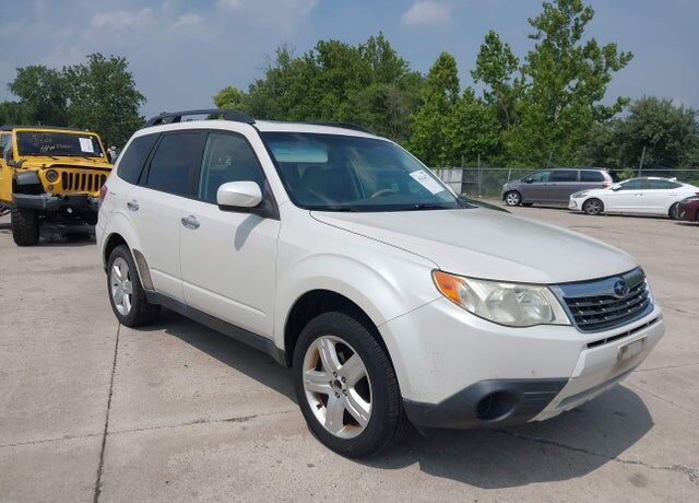 2010 SUBARU Forester