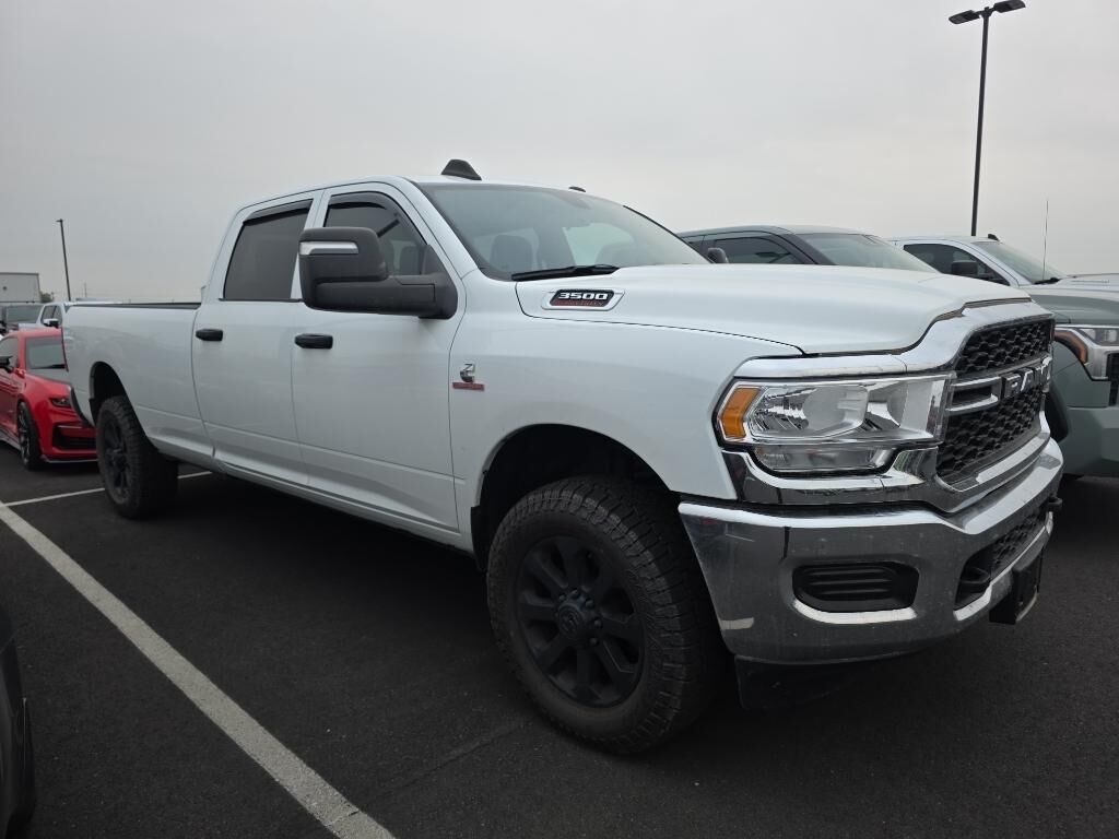 2024 RAM 3500