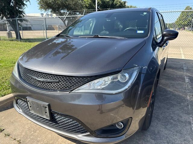 2019 CHRYSLER Pacifica