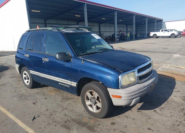 2003 CHEVROLET Tracker