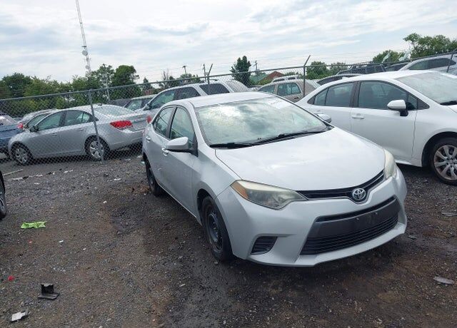 2015 TOYOTA Corolla